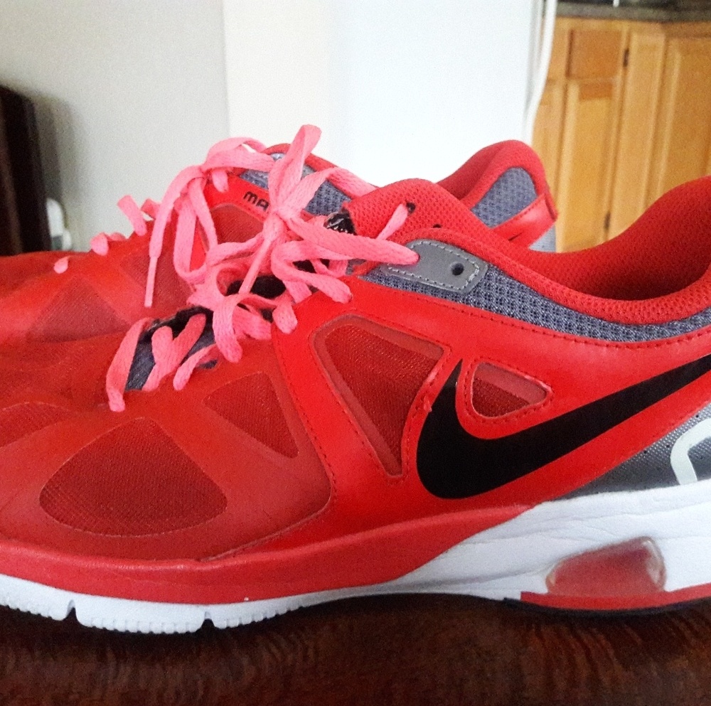 Women's Nikes Size 12